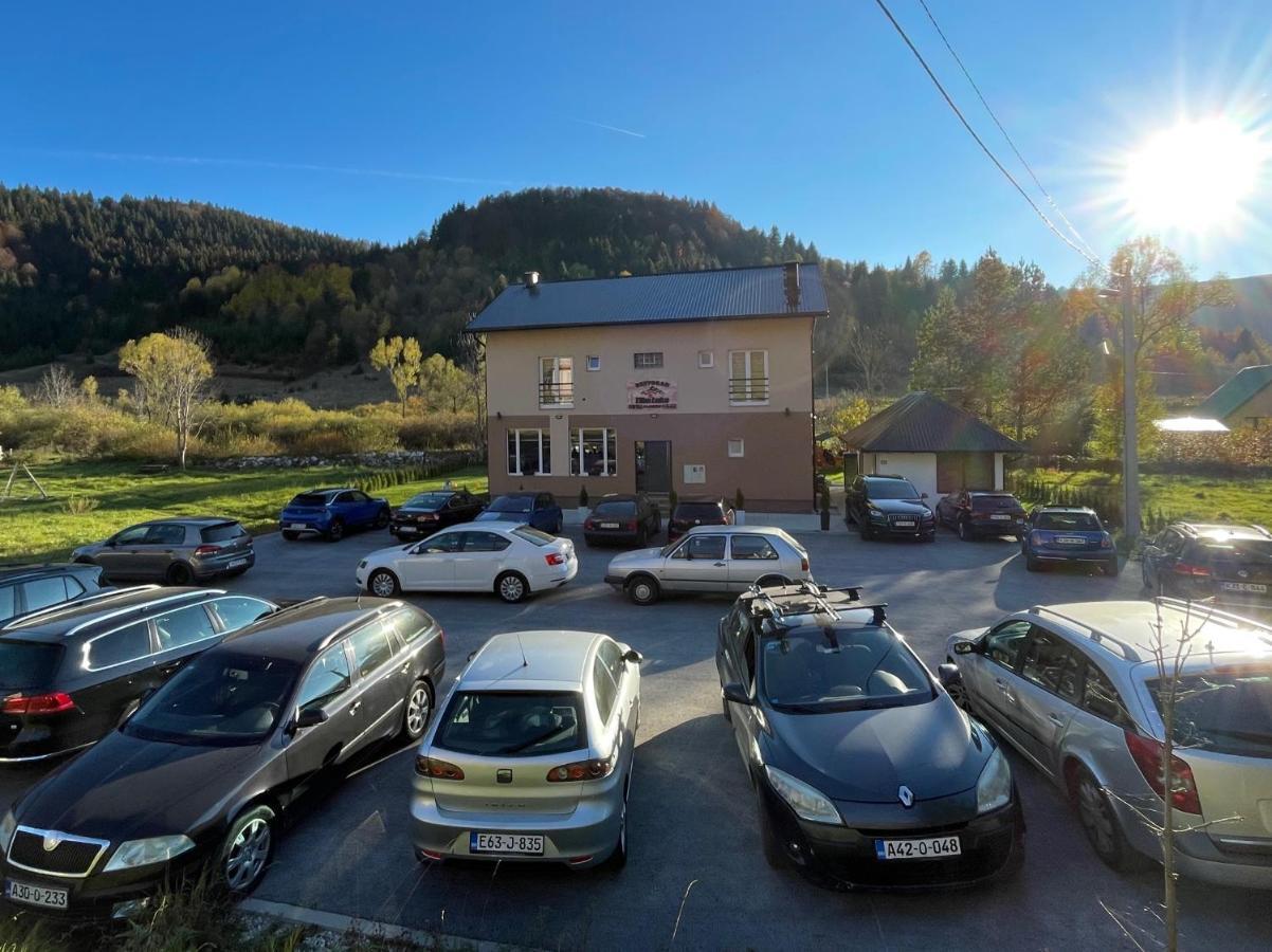 Apartman - Sobe Tiha Luka, Bjelašnica エクステリア 写真